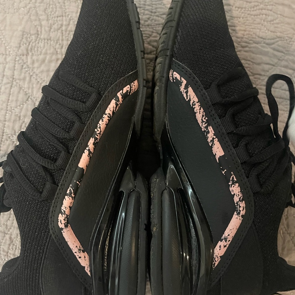 Puma Women's Black and Pink Athletic Shoes - Picture 3 of 6